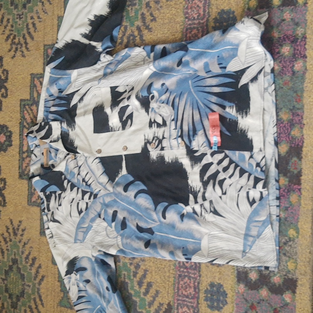 Bobby Chan Men's L 100% Silk Hawaiian Print Short Sleeve Button Down Shirt